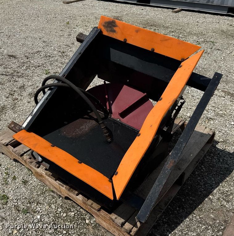 image for item DJ9189 2002 Sterling L8500 dump truck