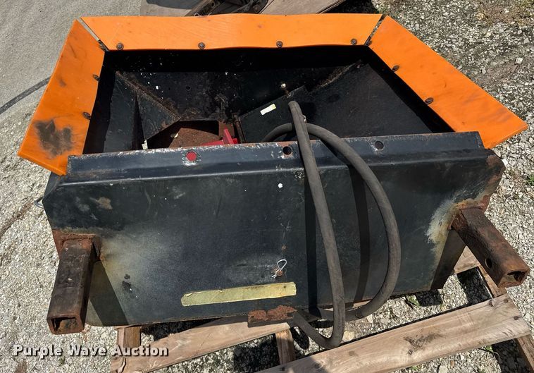 image for item DJ9189 2002 Sterling L8500 dump truck