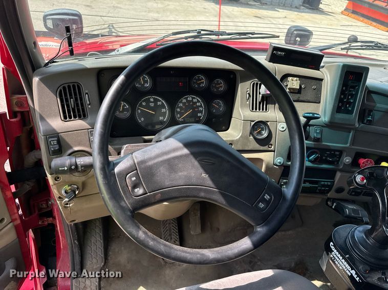 image for item DJ9230 2004 Sterling L8500 dump truck