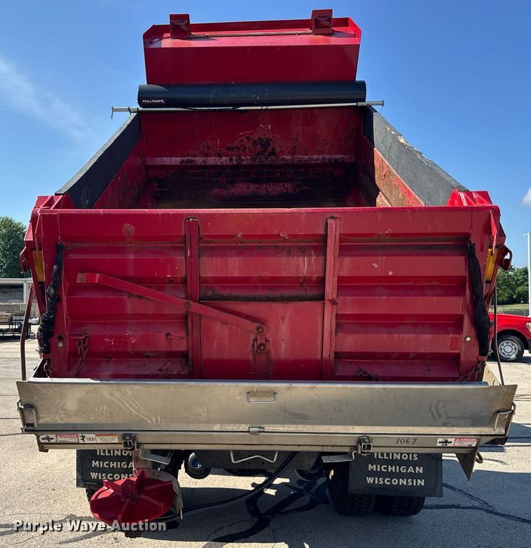 image for item DJ9371 2007 Sterling L7500 dump truck