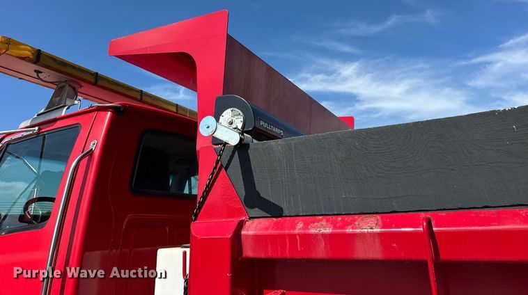 image for item DJ9371 2007 Sterling L7500 dump truck