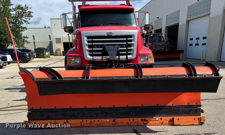 image for item DJ9371 2007 Sterling L7500 dump truck