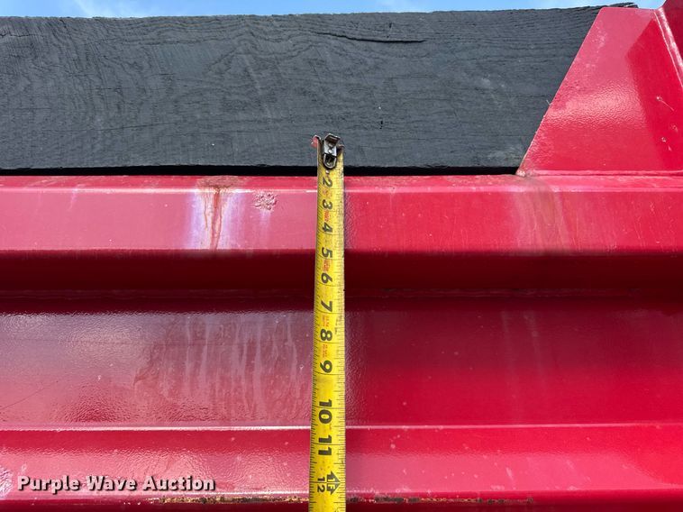 image for item DJ9371 2007 Sterling L7500 dump truck