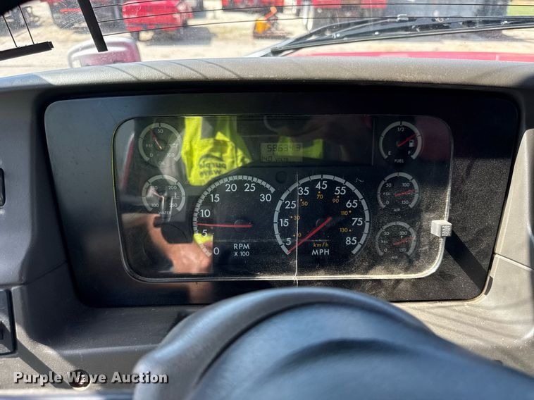 image for item DJ9371 2007 Sterling L7500 dump truck