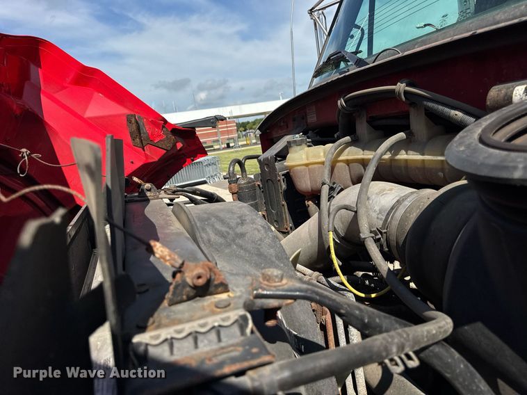 image for item DJ9371 2007 Sterling L7500 dump truck