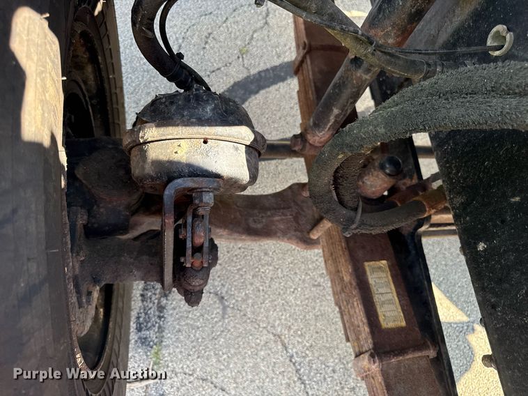 image for item DJ9371 2007 Sterling L7500 dump truck