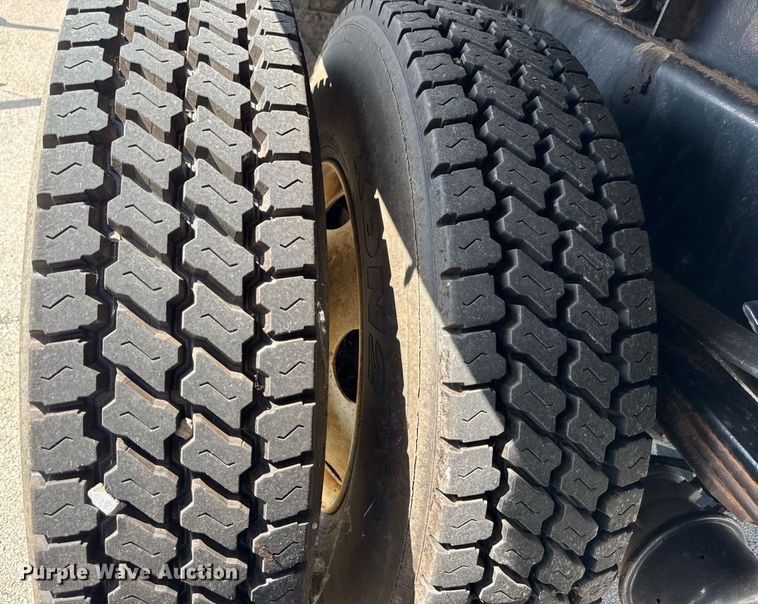 image for item DJ9371 2007 Sterling L7500 dump truck