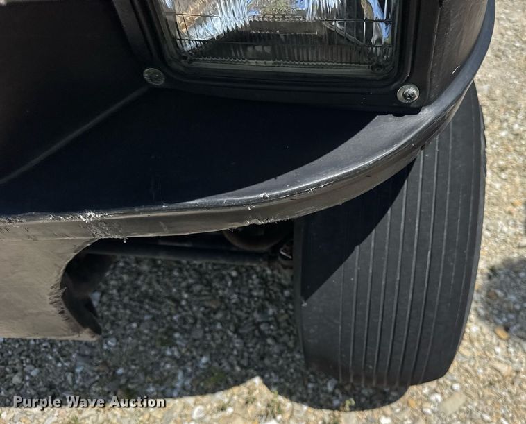 image for item DJ9392 Textron 898628 utility vehicle