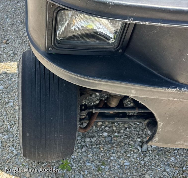 image for item DJ9392 Textron 898628 utility vehicle