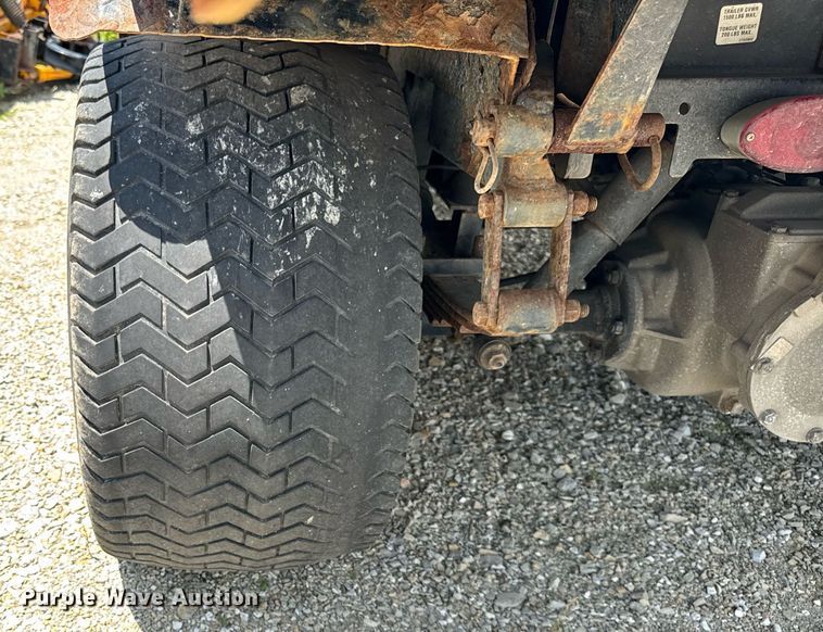 image for item DJ9392 Textron 898628 utility vehicle