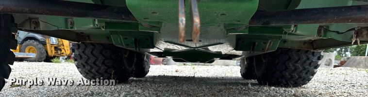 image for item DJ9502 2000 John Deere Gator utility vehicle