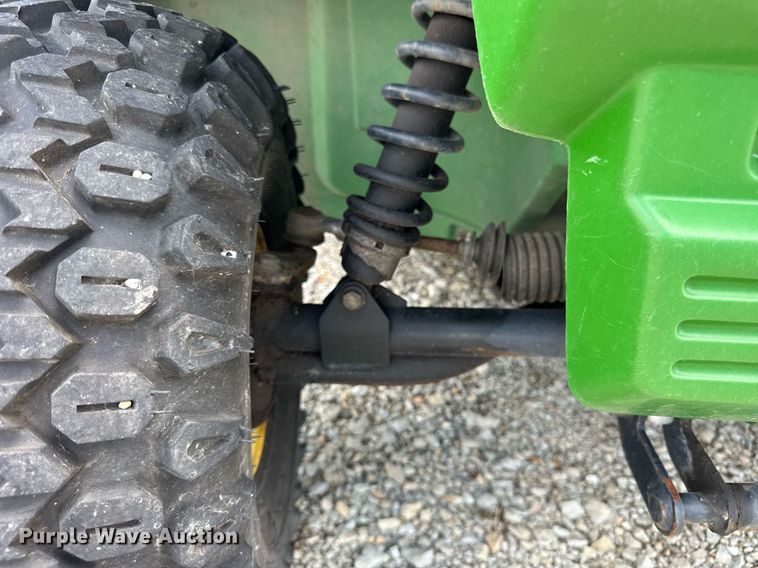 image for item DJ9502 2000 John Deere Gator utility vehicle