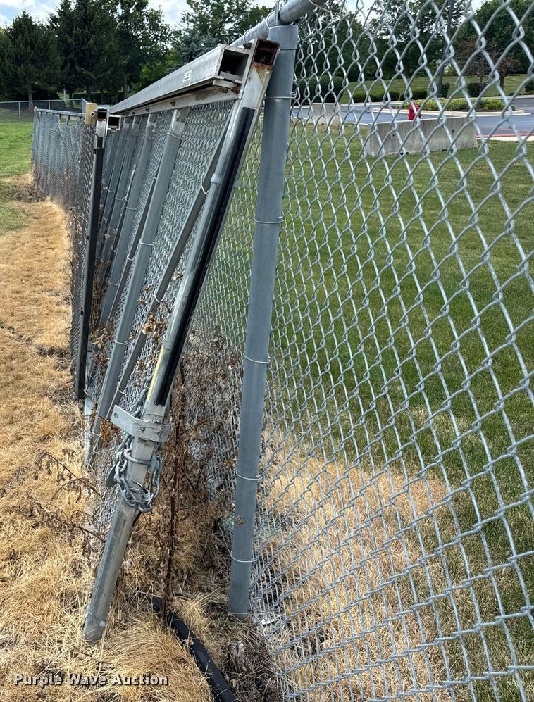 image for item DJ9519 (2) 51' L entrance gates