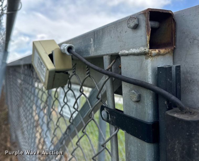 image for item DJ9519 (2) 51' L entrance gates