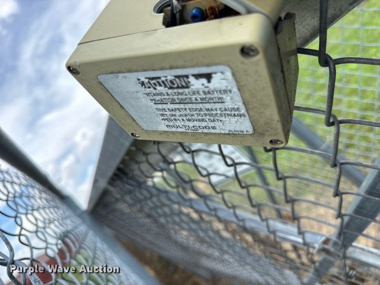 image for item DJ9519 (2) 51' L entrance gates