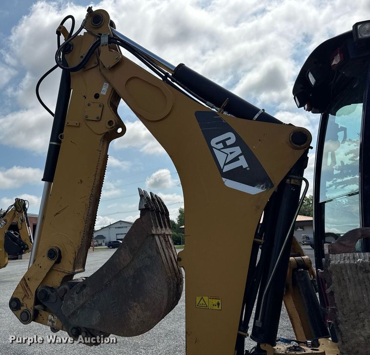 image for item DJ9534 2007 Caterpillar 420E backhoe