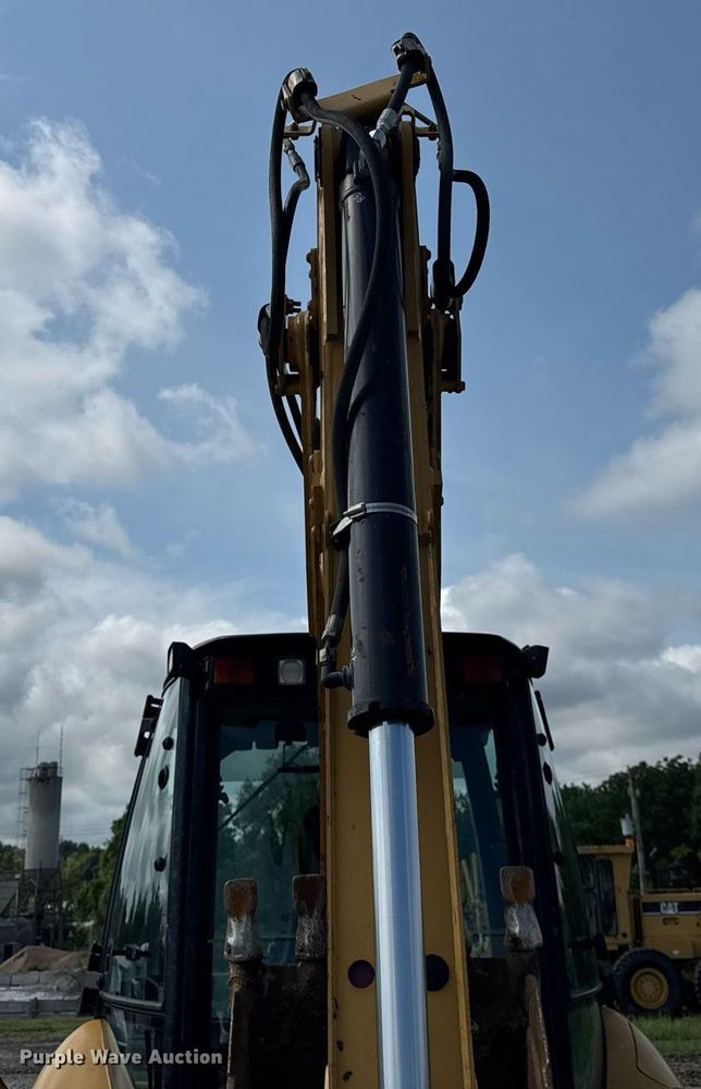 image for item DJ9534 2007 Caterpillar 420E backhoe