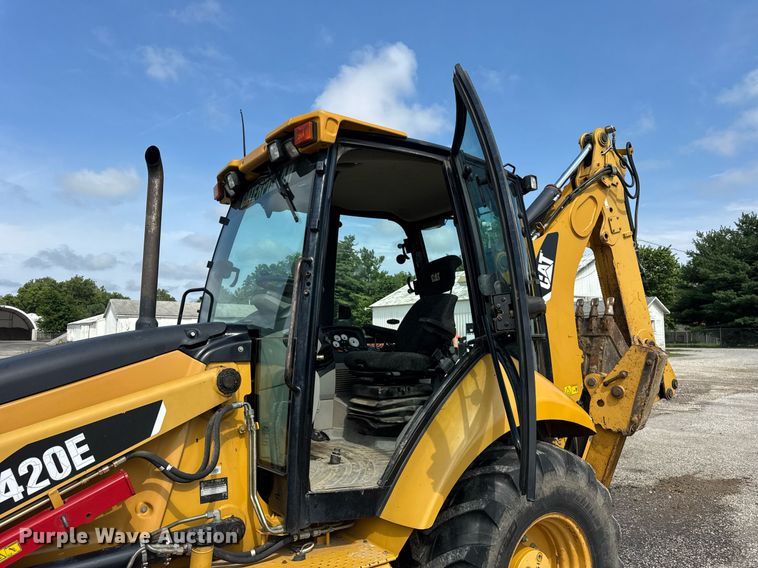 image for item DJ9534 2007 Caterpillar 420E backhoe