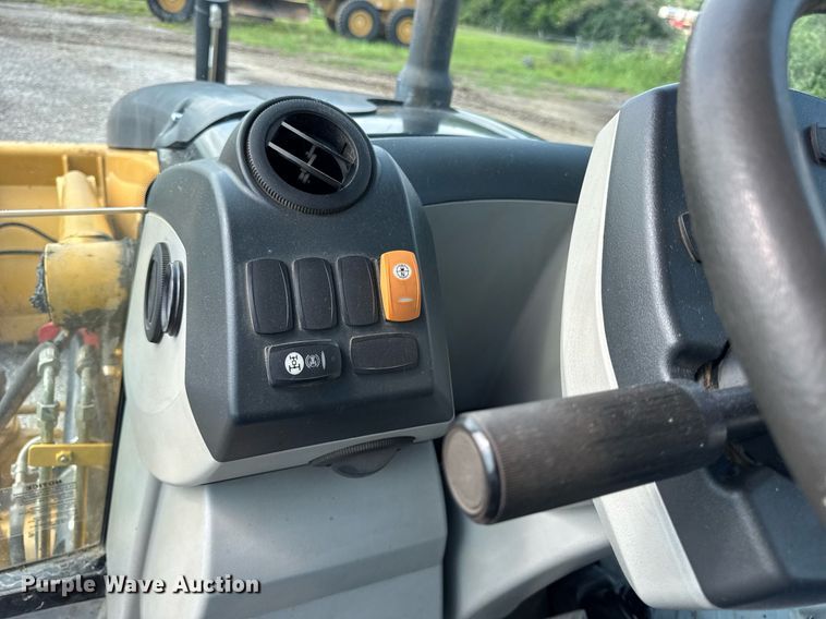 image for item DJ9534 2007 Caterpillar 420E backhoe