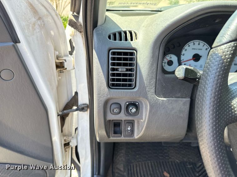 image for item DO7183 2004 Ford Escape SUV