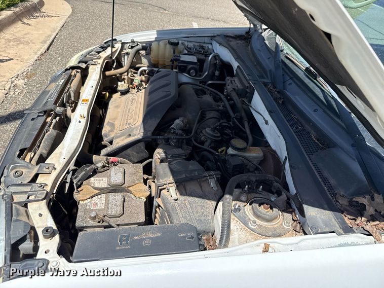 image for item DO7183 2004 Ford Escape SUV