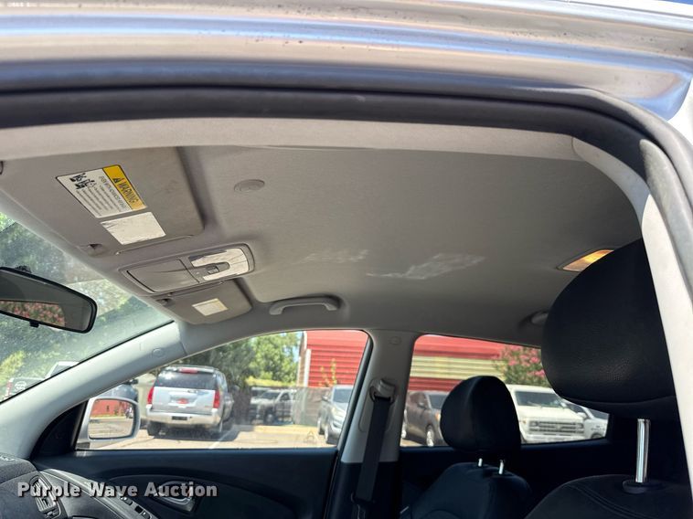 image for item DO7185 2011 Hyundai Tucson SUV