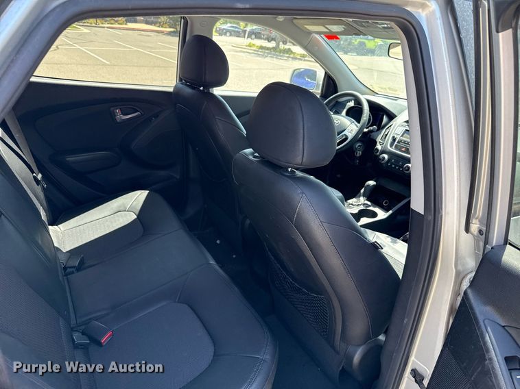 image for item DO7185 2011 Hyundai Tucson SUV