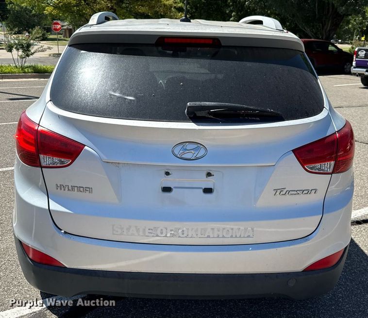 image for item DO7186 2011 Hyundai Tucson SUV