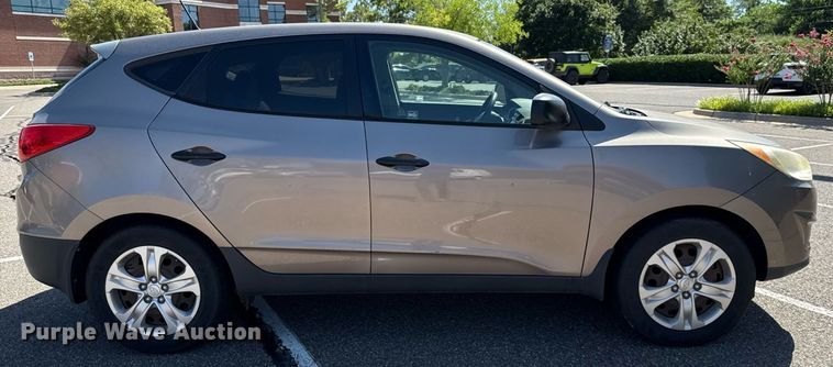 image for item DO7188 2013 Hyundai Tucson SUV