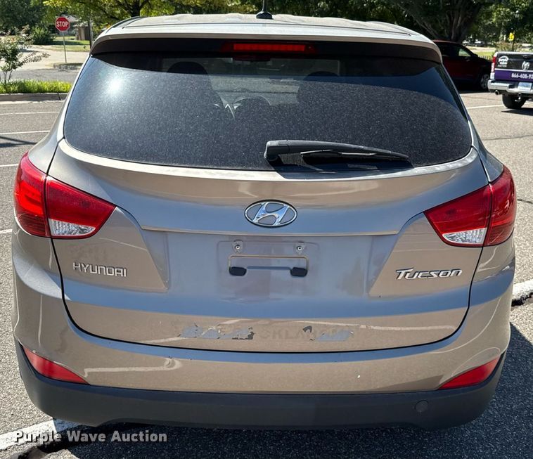 image for item DO7188 2013 Hyundai Tucson SUV