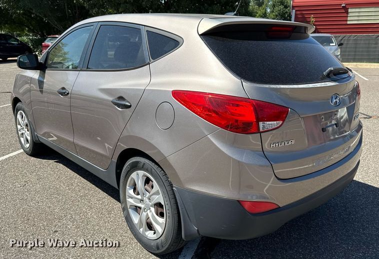 image for item DO7188 2013 Hyundai Tucson SUV