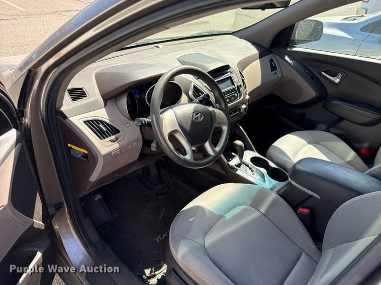 image for item DO7188 2013 Hyundai Tucson SUV