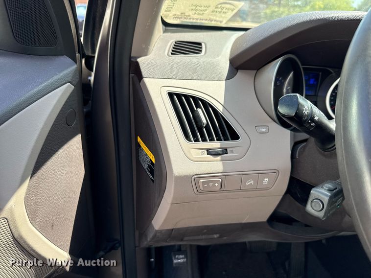 image for item DO7188 2013 Hyundai Tucson SUV