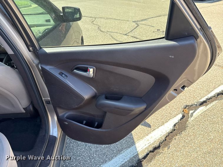 image for item DO7188 2013 Hyundai Tucson SUV