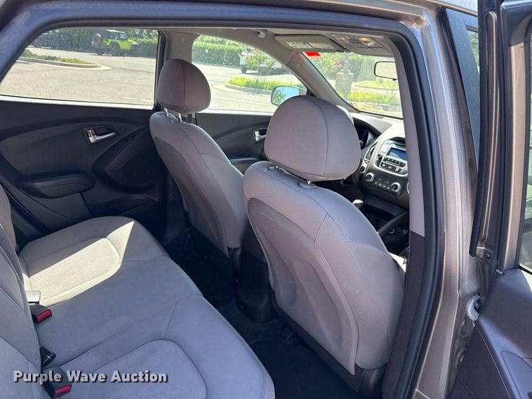 image for item DO7188 2013 Hyundai Tucson SUV