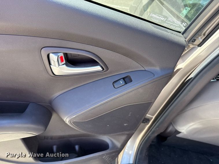 image for item DO7188 2013 Hyundai Tucson SUV