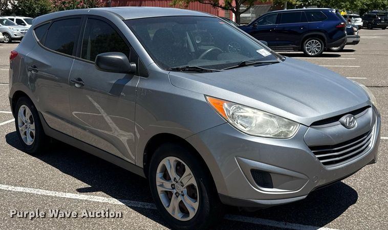 image for item DO7189 2013 Hyundai Tucson SUV