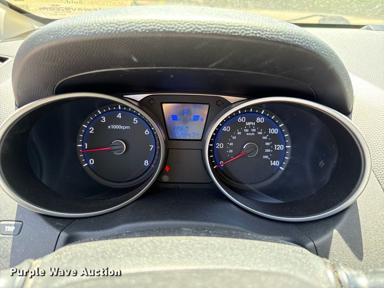 image for item DO7189 2013 Hyundai Tucson SUV