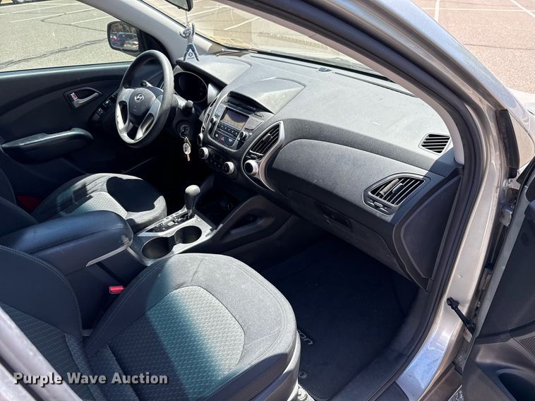 image for item DO7189 2013 Hyundai Tucson SUV