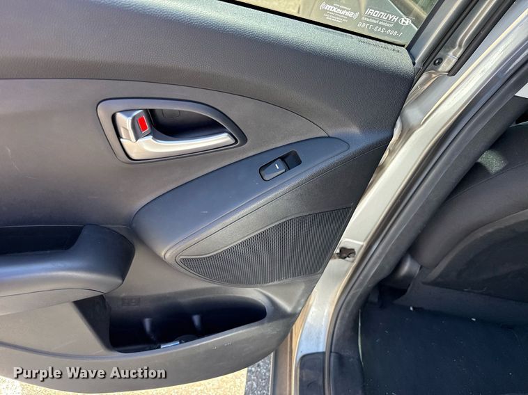 image for item DO7189 2013 Hyundai Tucson SUV