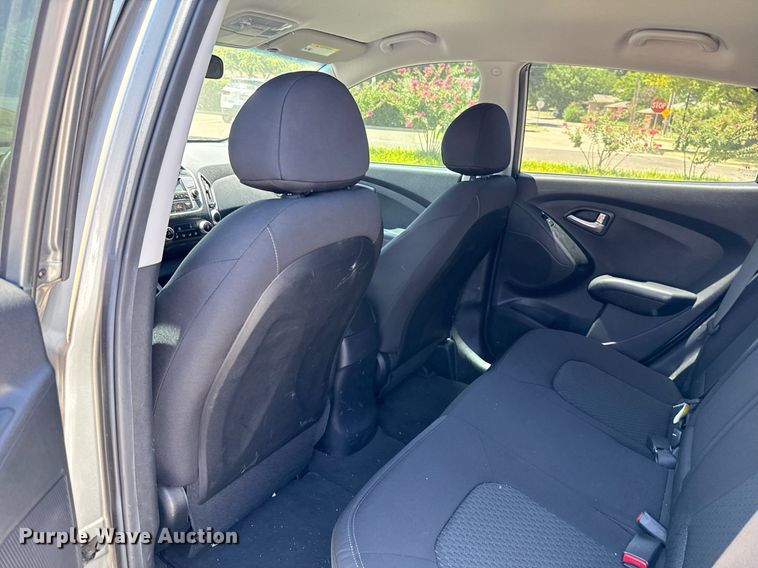 image for item DO7189 2013 Hyundai Tucson SUV