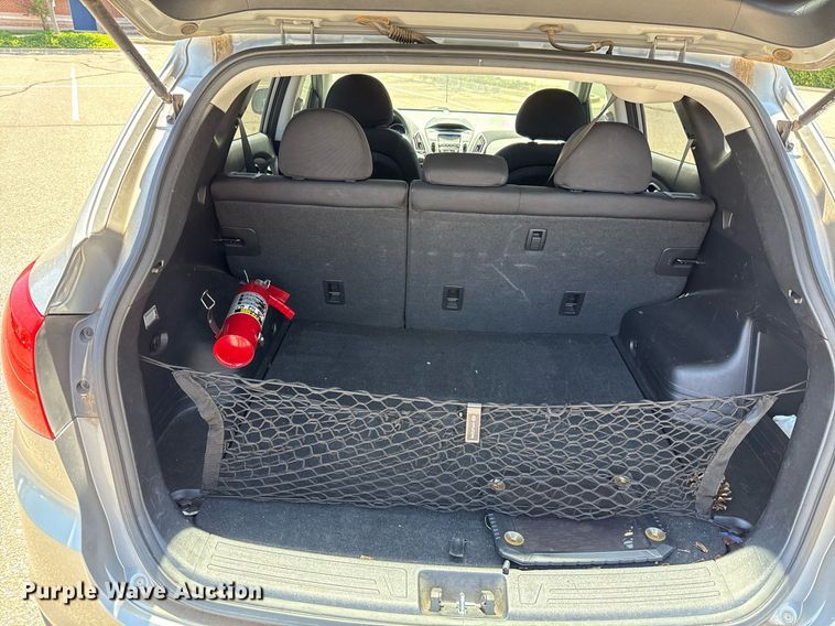 image for item DO7189 2013 Hyundai Tucson SUV