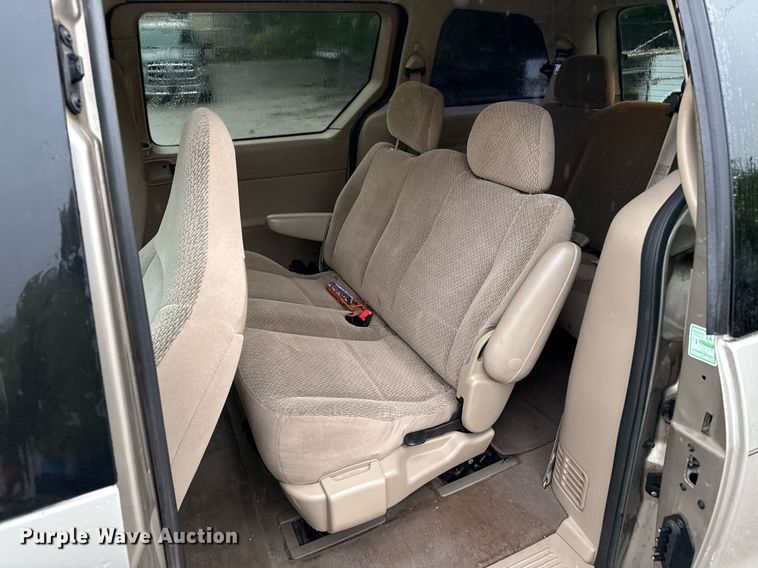 image for item DR2793 2002 Ford Windstar LX van