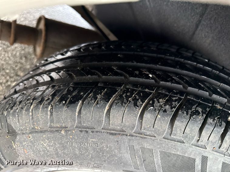 image for item DR2793 2002 Ford Windstar LX van