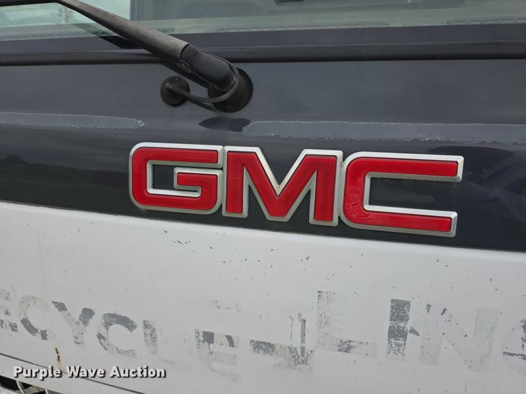 image for item DR3906 2006 GMC W5 refuse truck