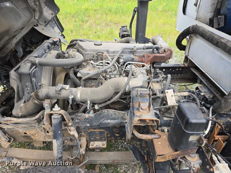 image for item DR3906 2006 GMC W5 refuse truck