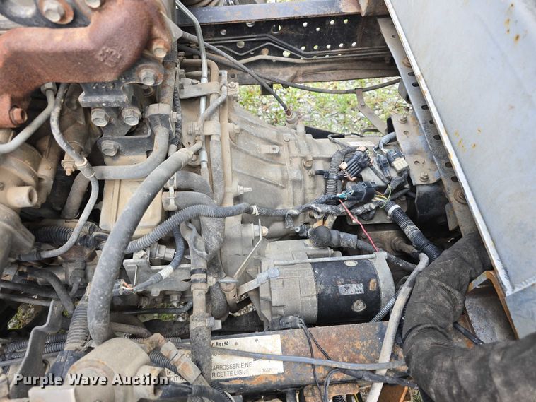 image for item DR3906 2006 GMC W5 refuse truck