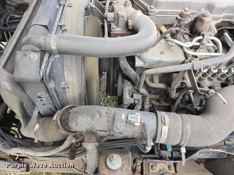 image for item DR3906 2006 GMC W5 refuse truck