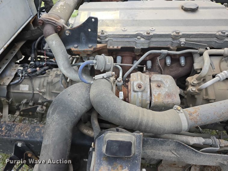 image for item DR3906 2006 GMC W5 refuse truck