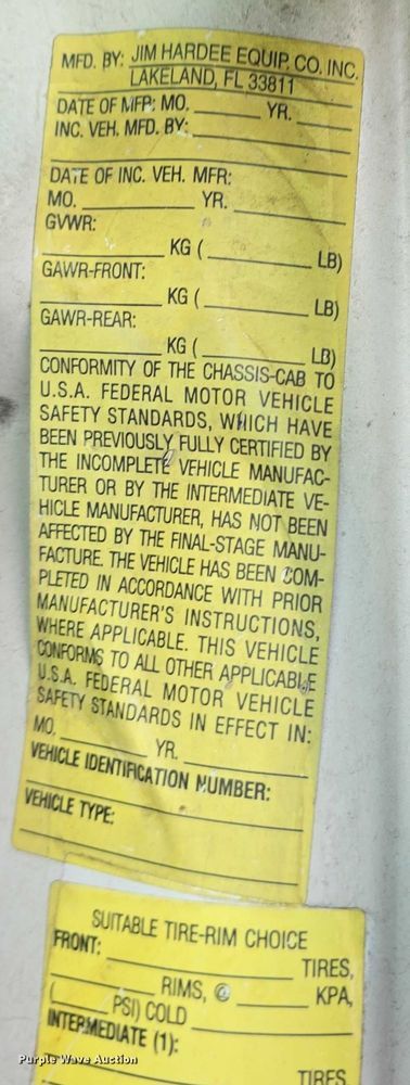 image for item DR3906 2006 GMC W5 refuse truck